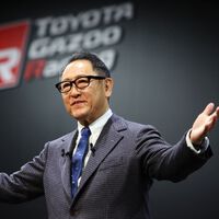Toyota dice que si se hubieran fabricado 9 millones de eléctricos en Japón, las emisiones se habrían disparado. Tiene razón, en parte 