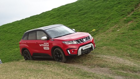 Suzuki Vitara Turbo 2017 Prueba De Manejo 15