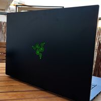 Razer tiene unos portátiles con un diseño y construcción brutales. Este Blade 15, además, sale bastante más barato