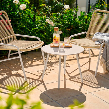El viernes 5 de junio llega a tiendas Lidl el conjunto de jardín que convierte cualquier terraza o balcón en un rincón acogedor 