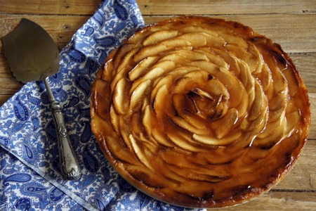 Tarta de manzana con glaseado de guayaba. Receta