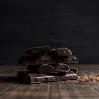 Comer chocolate às 11 da noite: bom para o paladar, péssimo para o sono 