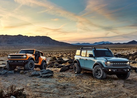 El Ford Bronco ya tiene 230,000 unidades reservadas y si quieres uno probablemente debas esperar hasta 2022