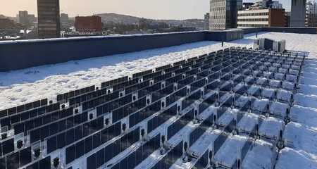 SOLAR PANELS SNOW 2 VERTICAL