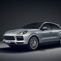 El Porsche Cayenne Coupé S equilibra la gama con 440 CV, 550 Nm y un precio de 115.408 euros