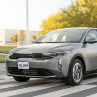 Cuesta lo que un Aveo y se fabrica en México, ¿vale la pena el Kia K3 más barato? 