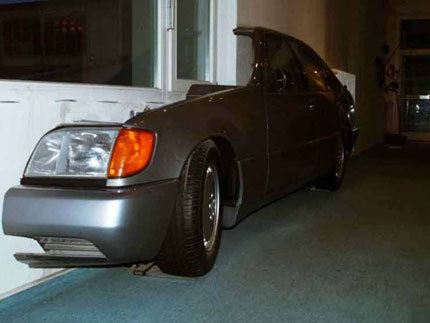 Pon un Mercedes-Benz en tu salón