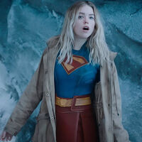 James Gunn ha respondido a la crítica de un fan de Supergirl para demostrar que ni atiende durante las películas ni lee cómics 