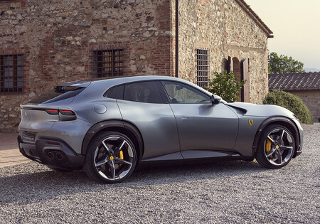 Ferrari Purosangue 285