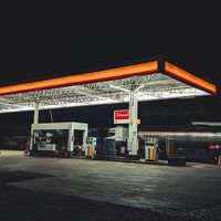 Emiratos Árabes ha abandonado la OPEP: el mayor golpe de la historia del cártel petrolero y que deja el barril de Brent disparado