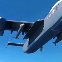 China acaba de probar con éxito lo más parecido a un plan de dominación mundial: un dron nodriza con 16 toneladas de sorpresas