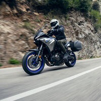 Las Yamaha Tracer 7 y 7 GT se renuevan: más tecnología y comodidad para liderar a las trail asfálticas medias