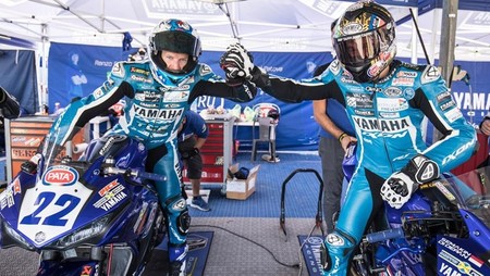 Challenge Blu Cru Cup R3 002 Gal