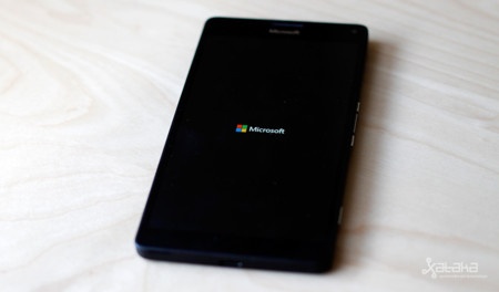 La radio FM desaparecerá de Windows 10 Mobile, palabra de Microsoft