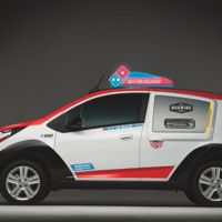 El pizza-car te lleva la cena a casa recién salida del horno