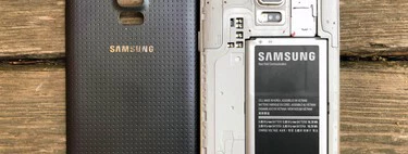 Aún recuerdo cuando le cambiaba la batería al móvil en 10 segundos. Ahora me cobran 100 euros solo por abrirlo