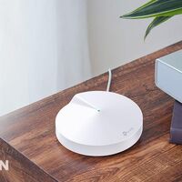Precio mínimo en Amazon para el kit de red en malla TP-Link Deco M5 con 3 nodos. Solucionar tus problemas con la WiFi ahora sólo te cuesta 159 euros