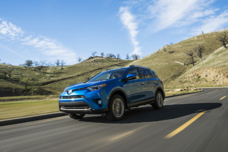 Nuevo Toyota RAV4 2016, ahora con versión híbrida