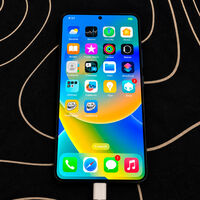 Sí, es verdad que han instalado iOS 16 en algunos móviles Xiaomi, pero la realidad es otra: sin WiFi, sin sonido y cinco minutos para arrancar 
