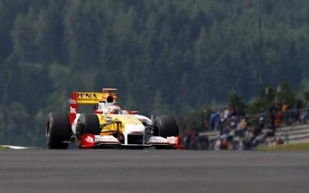 Fernando Alonso consigue la vuelta rápida en Nurburgring