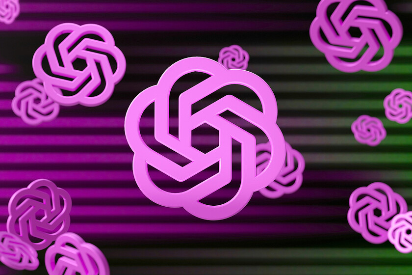 OpenAI está dejando de ser una empresa de IA para ser una empresa centrada la atención. Y de momento está ganando