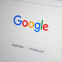 El auge de la IA pone en alerta a Google y los expertos vaticinan su final al asegurar que "si fuera un barco, sería el Titanic"