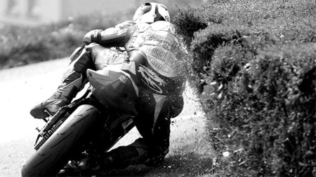 Motorpasión a dos ruedas: permanencia del Tourist Trophy, MotoStudent y Ducati 1199 Panigale R
