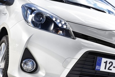 ¿Cómo es la iluminación en los vehículos Toyota?