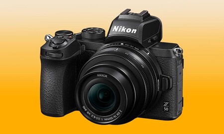 Amazon tiene superrebajada la sin espejo Nikon Z50 con objetivo 16-50mm. Llévatela por 679 euros