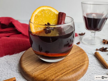 Vino navegado chileno, una receta tradicional del invierno austral