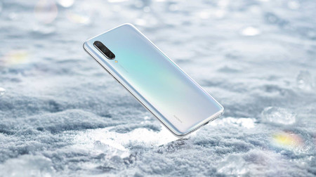 Xiaomi CC9e: el primer móvil con Snapdragon 665 llega también con triple cámara trasera de 48 MP