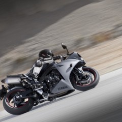 Yamaha YZF-R1 2012, datos e imágenes oficiales