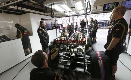 El equipo Lotus interesado en los motores Mercedes