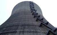 El riesgo nuclear en Japón reduce la producción energética mundial y la convierte en un recurso aún más escaso