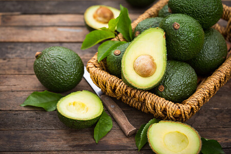 La curiosa historia del aguacate: cómo y por qué se ha convertido en el "superalimento" de moda