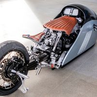 BMW Alpha, la streamliner turco americana con pinta de gran tiburón blanco 