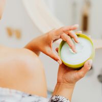 Ha llegado a Mercadona la crema corporal perfecta para el verano: nutre la piel con textura ligera y su aroma es adictivo 