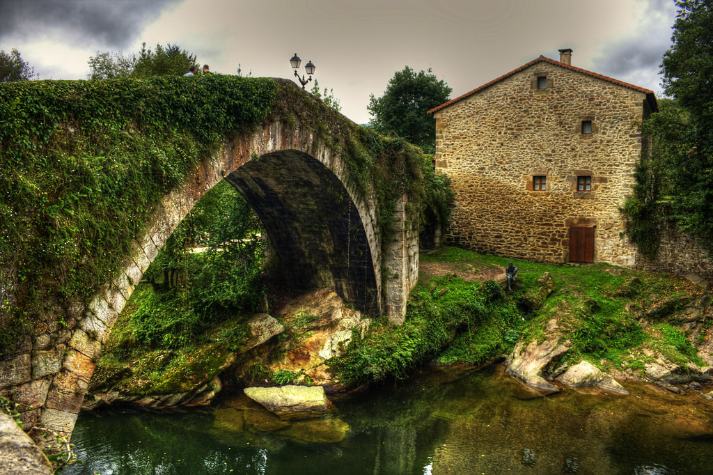 Nos asomamos a los puentes históricos de Cantabria en el nuevo museo de Liérganes