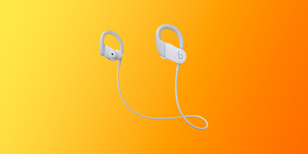 Powerbeats 03