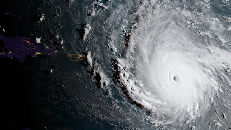 Cómo seguir el avance del peligroso huracán Irma desde Internet