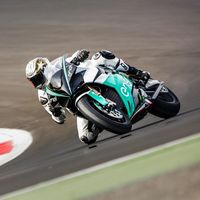 Las motos eléctricas de MotoGP "están en tiempos de Moto3" con un peso próximo a los 250 kg 
