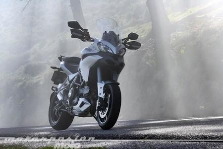 Una nueva Ducati Multistrada en el EICMA 2014 con ¿alzado de válvulas variable?