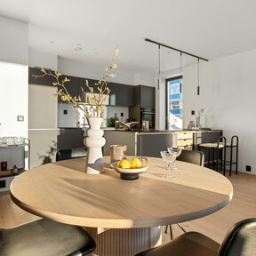 Este mueble auxiliar con ruedas y por menos de 90 euros es perfecto como carrito de cocina o camarera para el salón