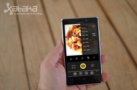 Hipstamatic Oggl, ya disponible. Una gran noticia para los fotografos que apostaron por los teléfonos Lumia