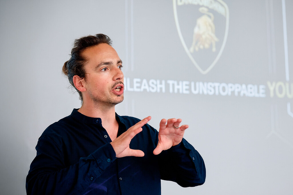 Xiaomi ha fichado al ex jefe de diseño de Lamborghini con un objetivo claro: llevar su revolución eléctrica a Europa a lo bestia 