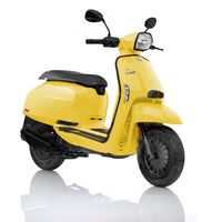 La incombustible Lambretta refuerza toda su gama de scooters para 2022 con retoques estéticos, desde 3.199 euros