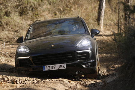 Prueba Porsche Cayenne Diesel Bassella