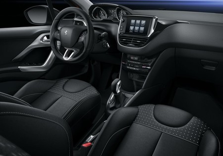 Peugeot 208 2016 1024 16