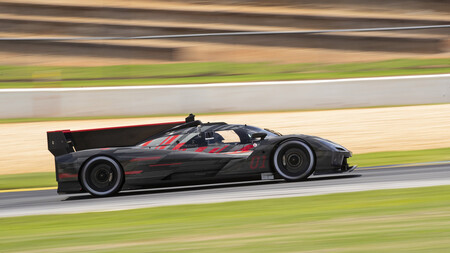Cadillac V Lmdh Race Car Tests Road Atlanta 03