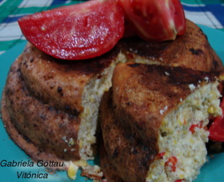 Budín de maíz y requesón. Receta saludable